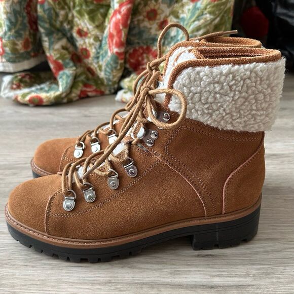 Marc Fisher Isalia Boots Tan Suede Sherpa Lug Sole Women’s Size 8.5 - Picture 5 of 12